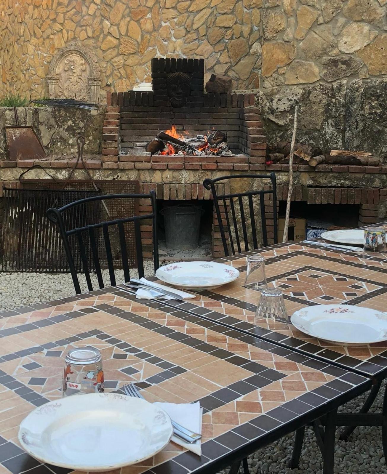 Agriresort Villa Bentivoglio ピアッツァ・アルメリーナ エクステリア 写真